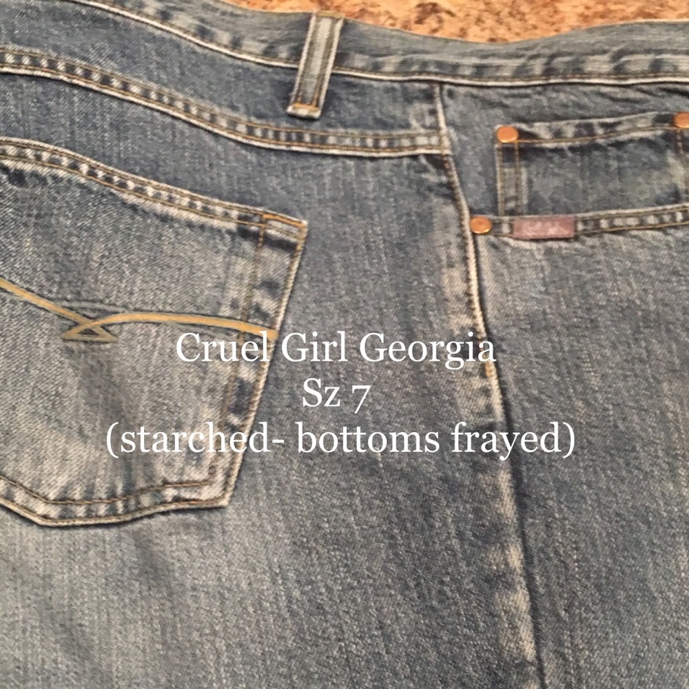 Starched Cruel Girl Jeans